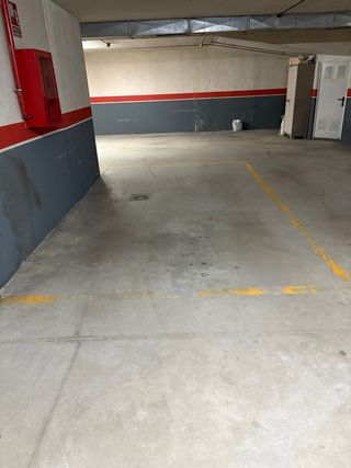 Plaza de garaje en Poio