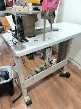 Máquina de coser industrial Juki DDL-5550