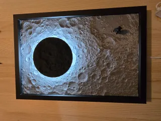 Lámpara Paisaje Lunar con Astronauta