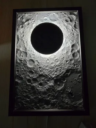 Lámpara Paisaje Lunar con Astronauta