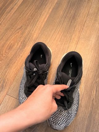 Nike ZoomX Invincible Run 39 Gris