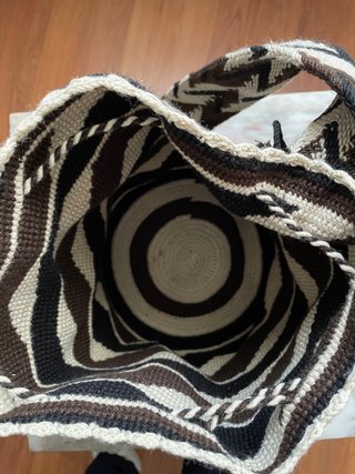 Bolso artesanal tejido