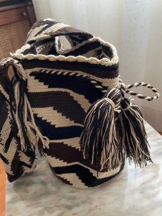 Bolso artesanal tejido