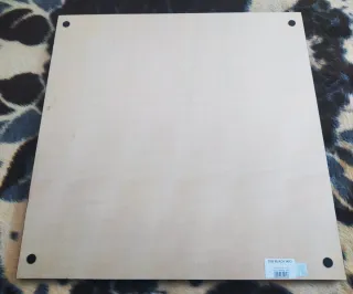 Tablero de ajedrez profesional de madera.