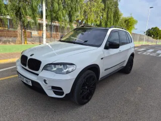 BMW X5 2011