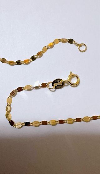 Collana con lettera T in oro giallo 18kt 750