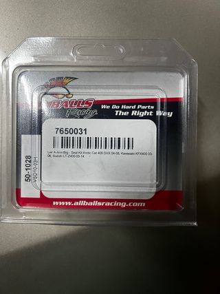 Kit reparación trapecios y basculante LTZ400