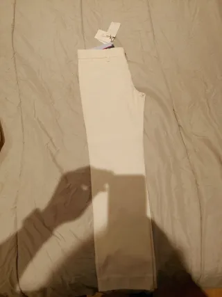 Pantalón Tizzas beige nuevo talla 9-10