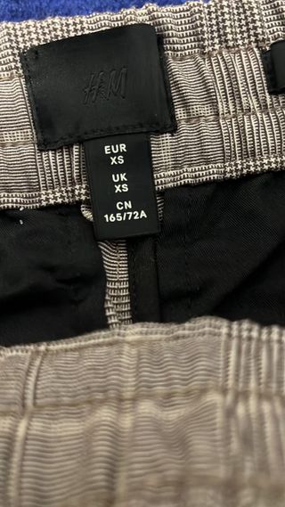 Pantalones H&M grises a cuadros