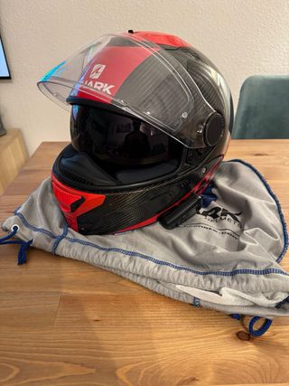 Casco Shark Spartan Carbon + Cardo Freecom 2+