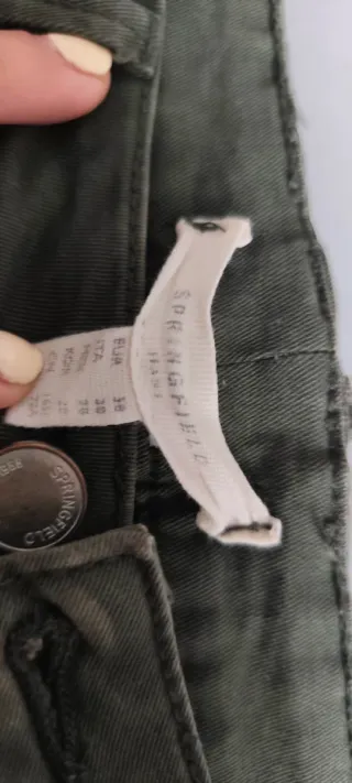 Pantalón vaquero verde