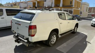 Mitsubishi l200 2020