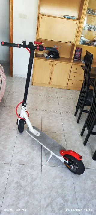 Patinete Eléctrico Xiaomi M365