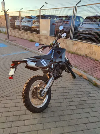 Husqvarna WR 250 2t. Homologada 2 plazas
