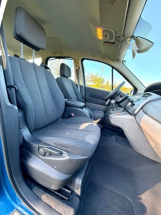 Renault Grand Scenic 2008