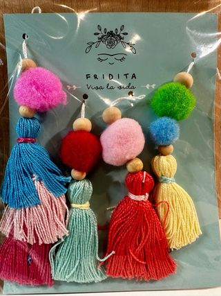 Die cuts y pompones VIVA LA VIDA Fridita