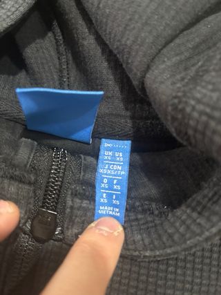 Felpa con cappuccio Adidas nera