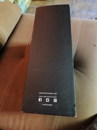 Caja de Zapatos Armani Exchange Negra