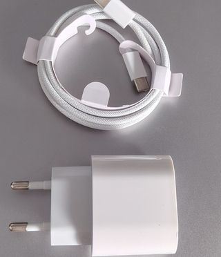 Cargador Rápido 35W compartible iPhone 15 16 17