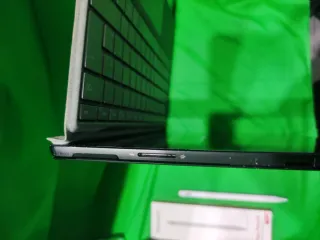 Microsoft Surface Pro 6 • i5 • 8GB RAM • 256GB SSD