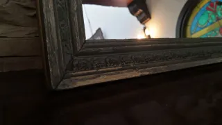 Specchio invecchiato in legno e vetro