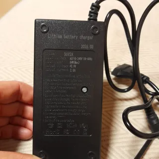 Cargador Batería Bicicleta Eléctrica 36V