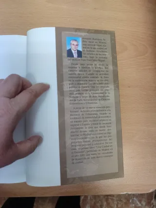 HEROES Y TRAIDORES. HISTORIA DE UN NIÑO ADULTO