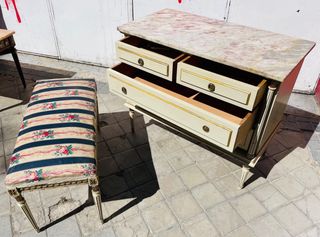 Cómoda y Descalzadora Antiguas