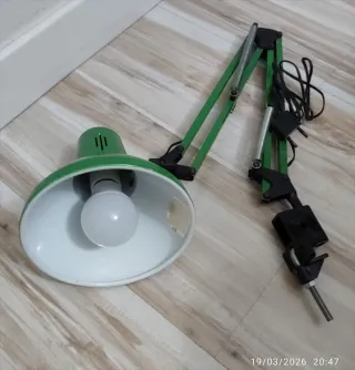 Flexo Metálico Articulado Verde