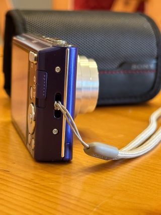 Digicam Sony Cyber-shot W730 16 MP · 8x Carl zeiss