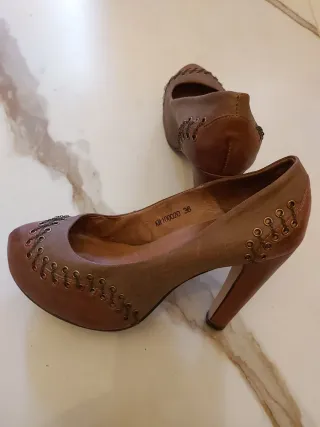 Scarpe con tacco donna marroni