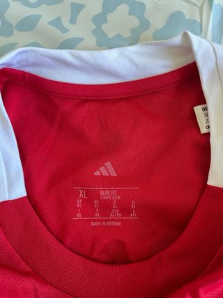 Camiseta Liverpool Adidas Talla XL 25/26