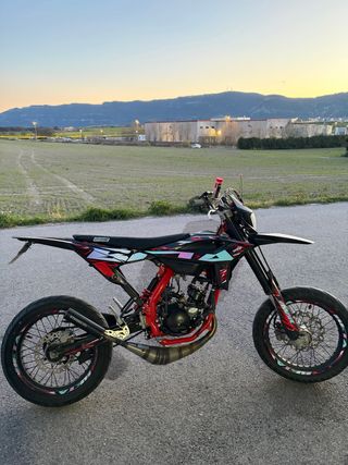 Beta RR 50 Enduro Negra/Roja