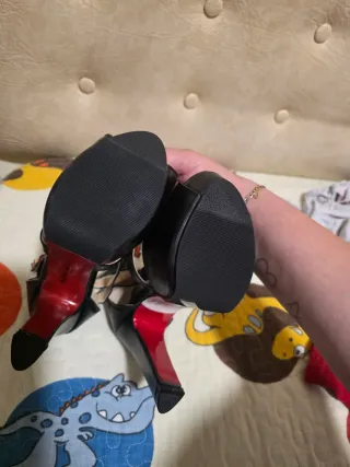 Zapatos de tacón negros talla 36