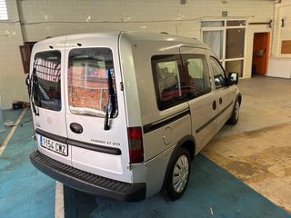 Opel Combo 2004