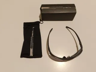 Gafas de sol Necto negras y grises