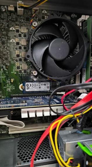 Acer Veriton S2660G (I5 8400 / 8GB / NVMe)