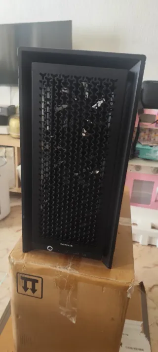 Torre PC Corsair FRAME 4000D RS ARGB Semi Torre E-