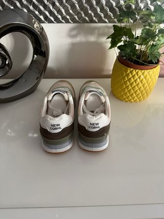 Tênis estilo 574 Verde e bege