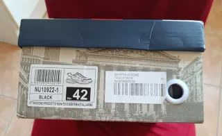 Zapatillas LCOSS senderismo T42 nuevas a estrenar