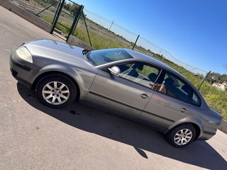 Volkswagen Passat 2004