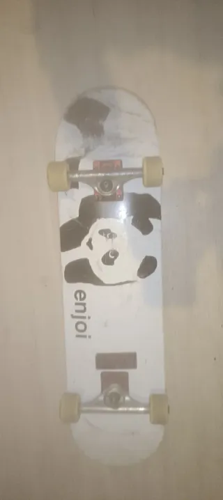 Skate Enjoi Panda