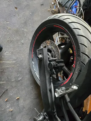 Yamaha FZ600 Naked Negra