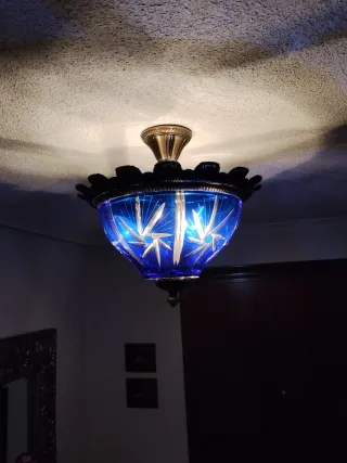 Lámpara de techo azul cristal y metal