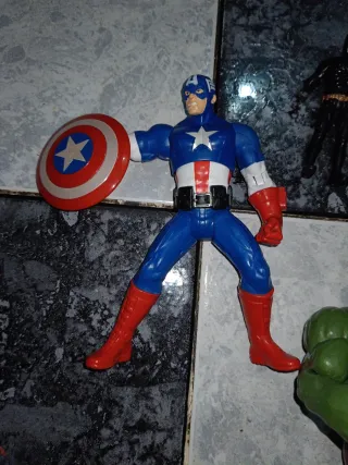 Lote 6 Muñecos Superhéroes Marvel