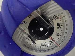 compass plastimo iris 50