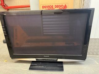 TV Panasonic 42” Negro c/mando, NO SMART, calidad