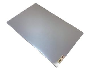 pc portatil lenovo 82xq