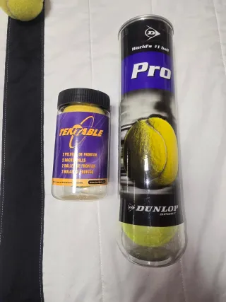 2 contenitori di palline da fronteon