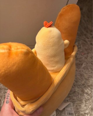 Peluche Miniso Penple Toy